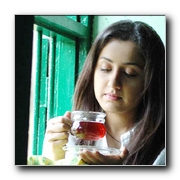 Azhagai Irukirai Bayamai Irukirathu Photo Gallery